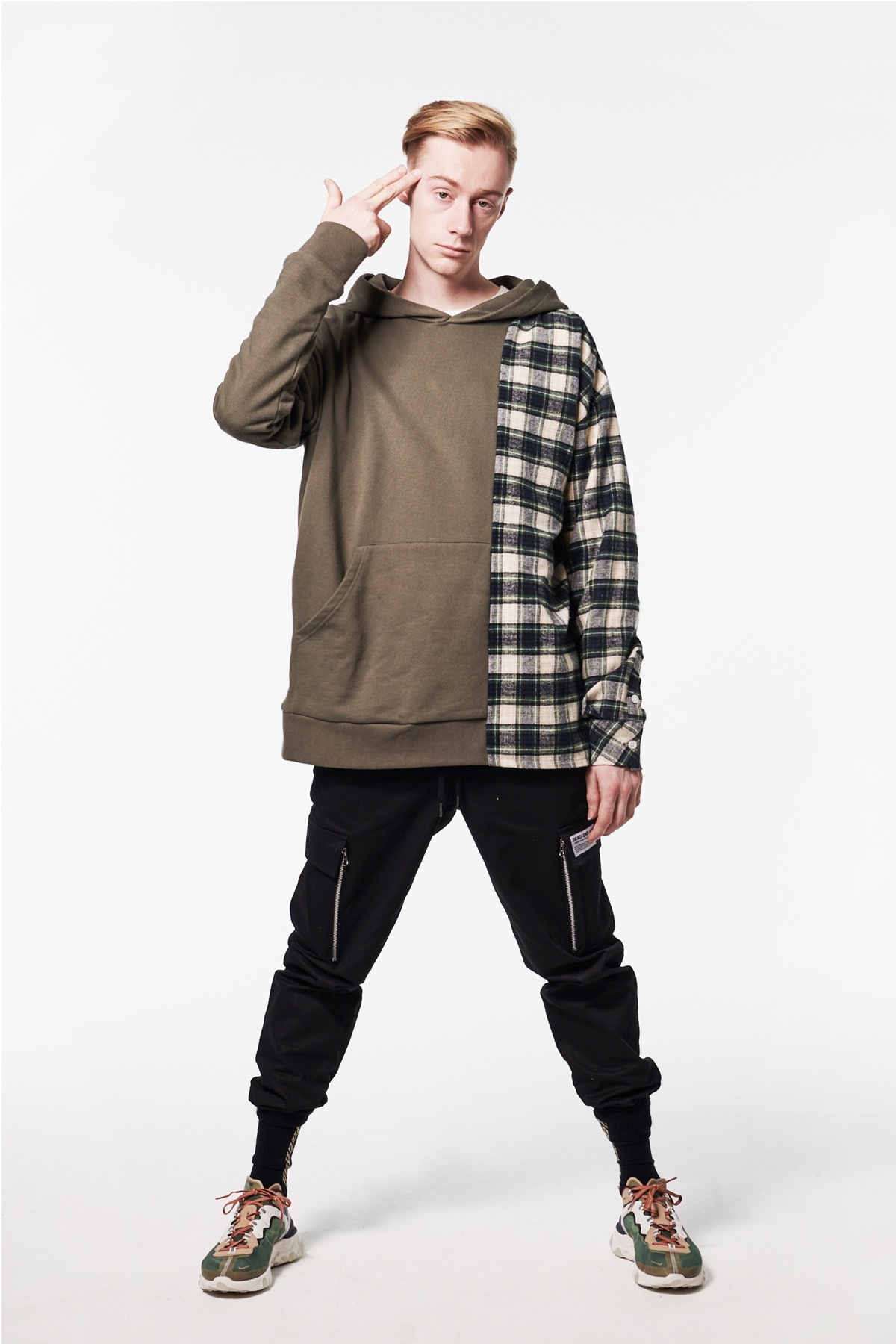 KHAKI DIVIDED PULLOVER HOODIE
